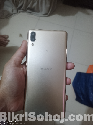 Sony Xperia L3